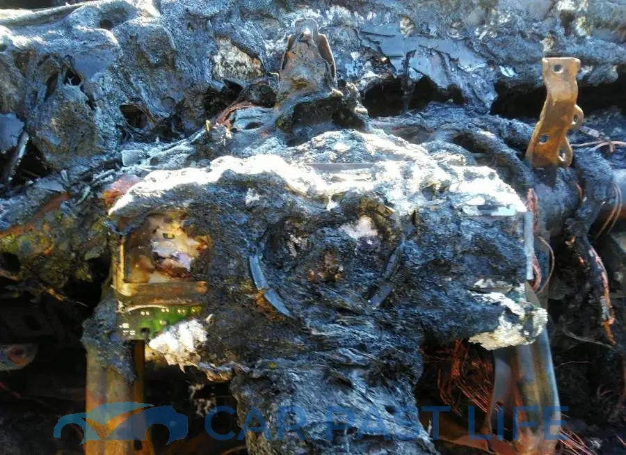 JM1BM1L79E1202610# 7