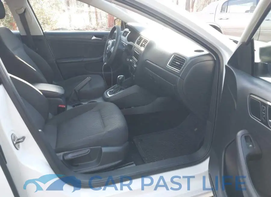 3VW2K7AJ7EM409116# 5