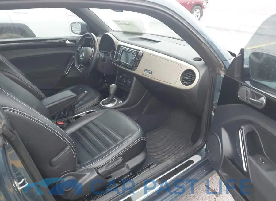 3VWFD7AT5JM706974# 5