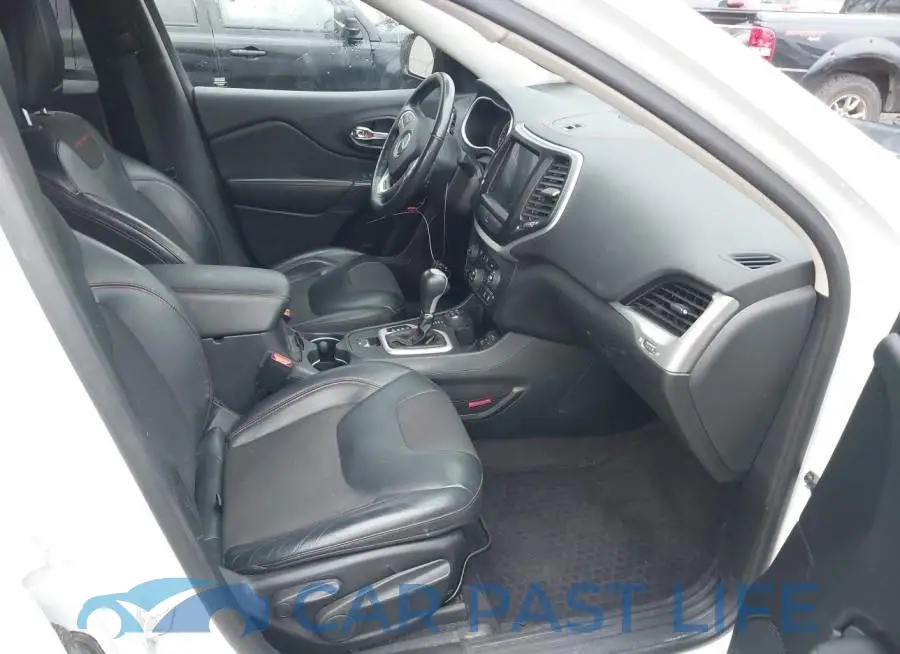 1C4PJMBS5GW224535# 5