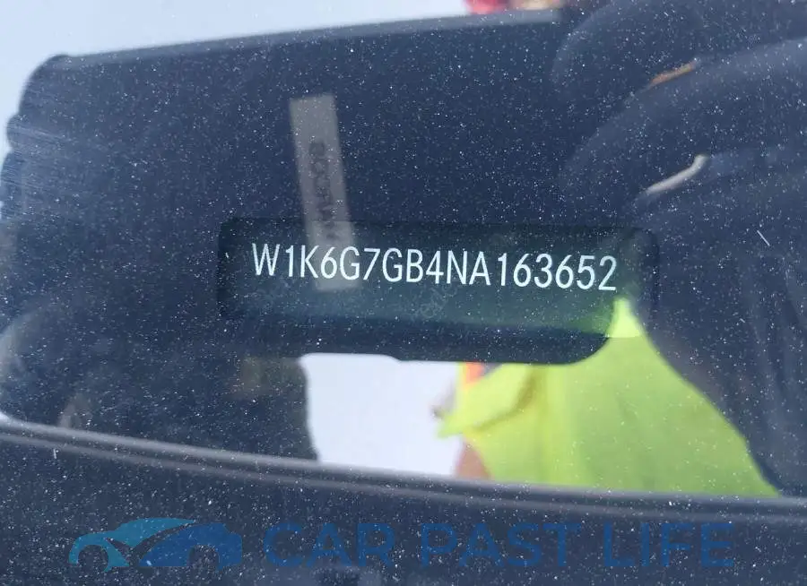 W1K6G7GB4NA163652# 9