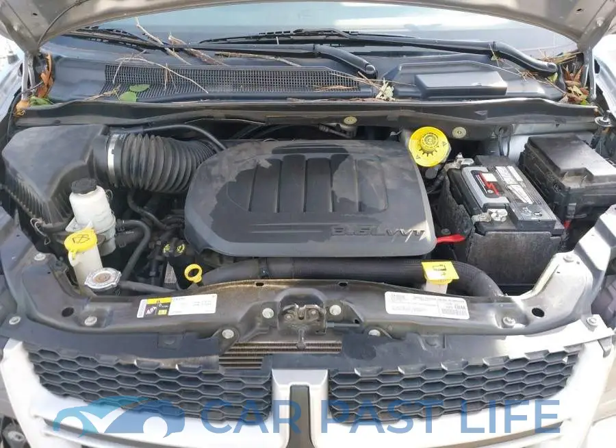 2C4RDGEGXKR674014# 10
