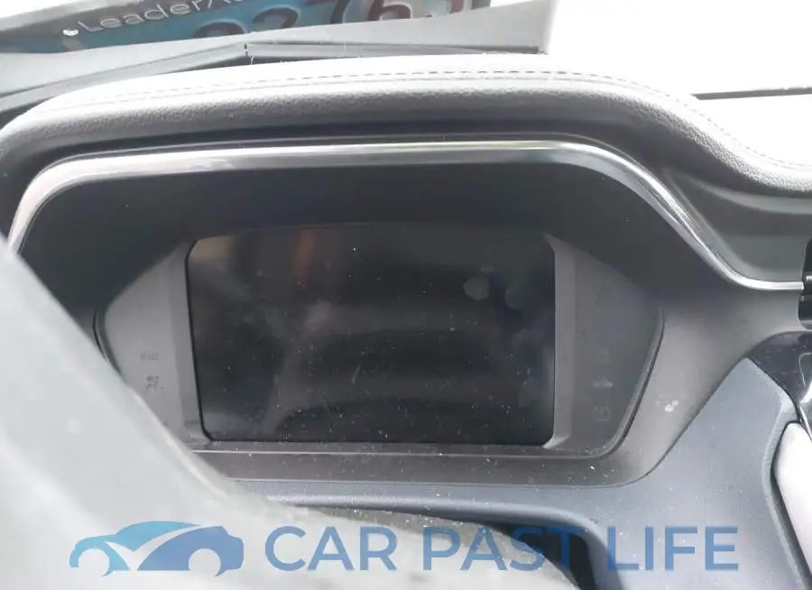 1G1FZ6S04N4131490# 7