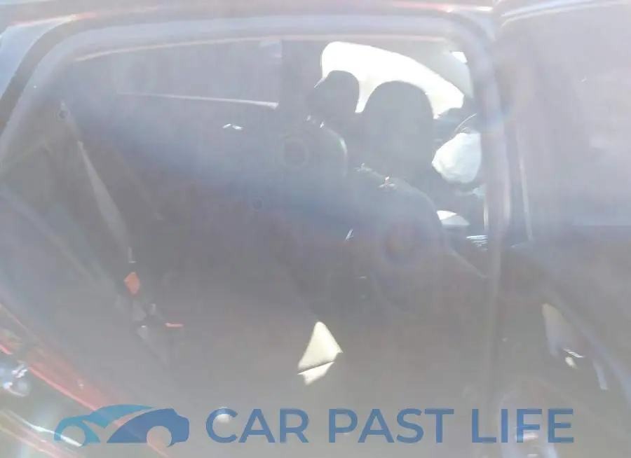 1G1ZD5ST4JF160843# 8