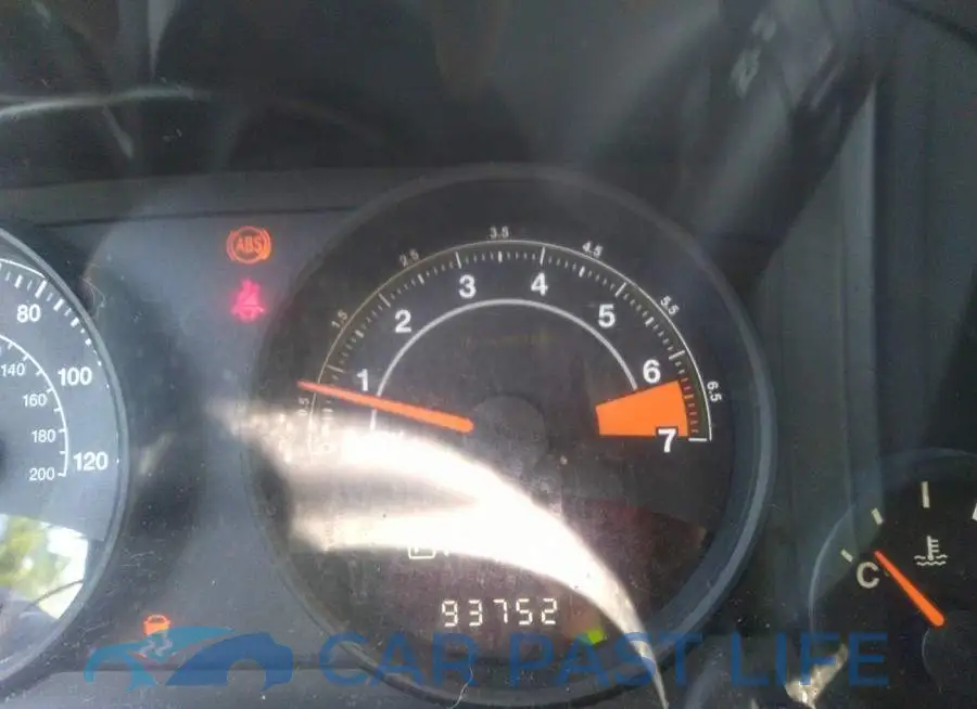 1C4NJPFB1ED509731# 7
