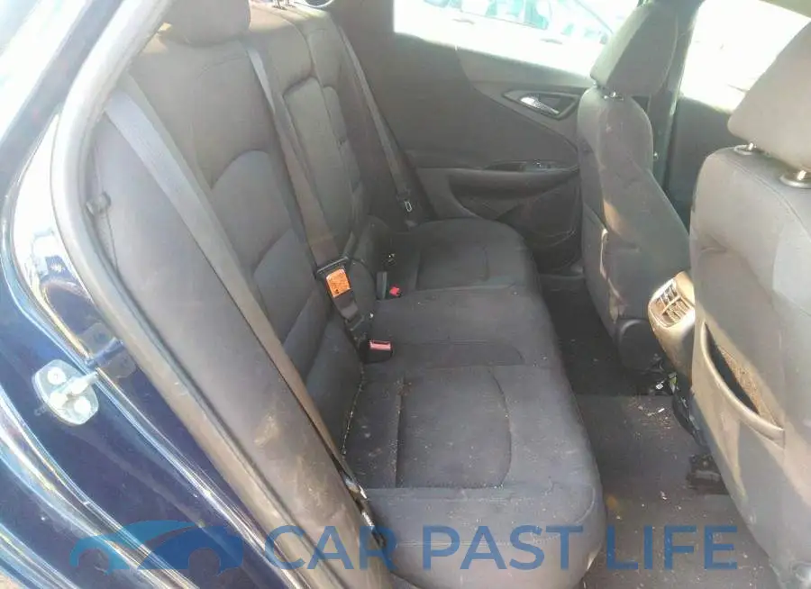 1G1ZD5ST7JF143891# 8
