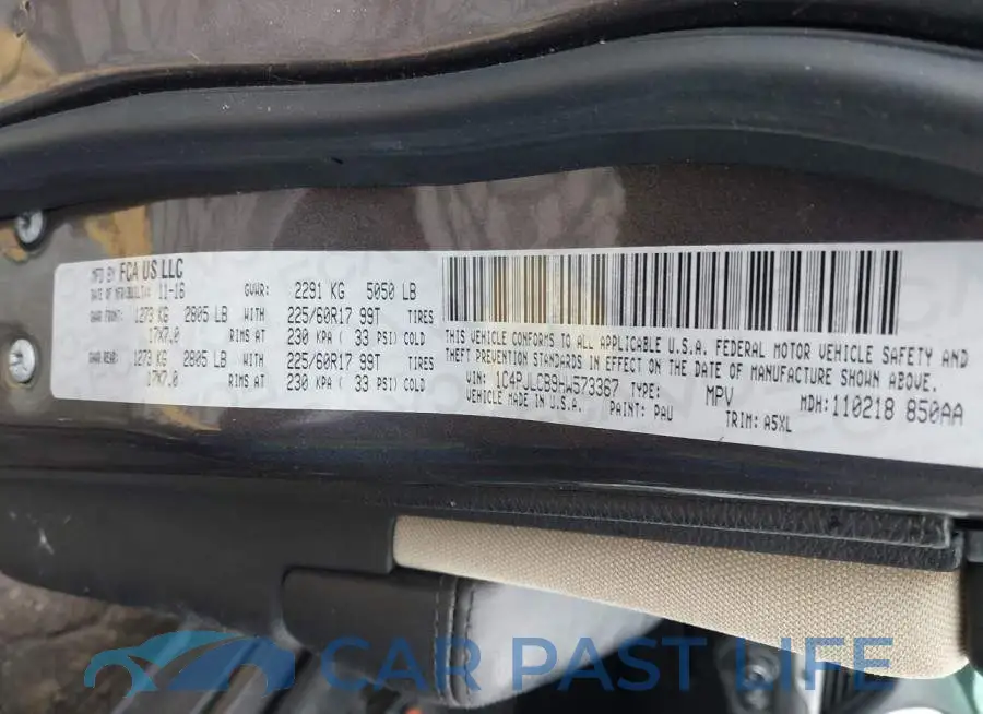 1C4PJLCB9HW573367# 9