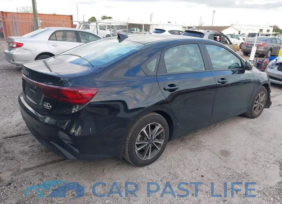 3KPF24AD3PE620078# 4