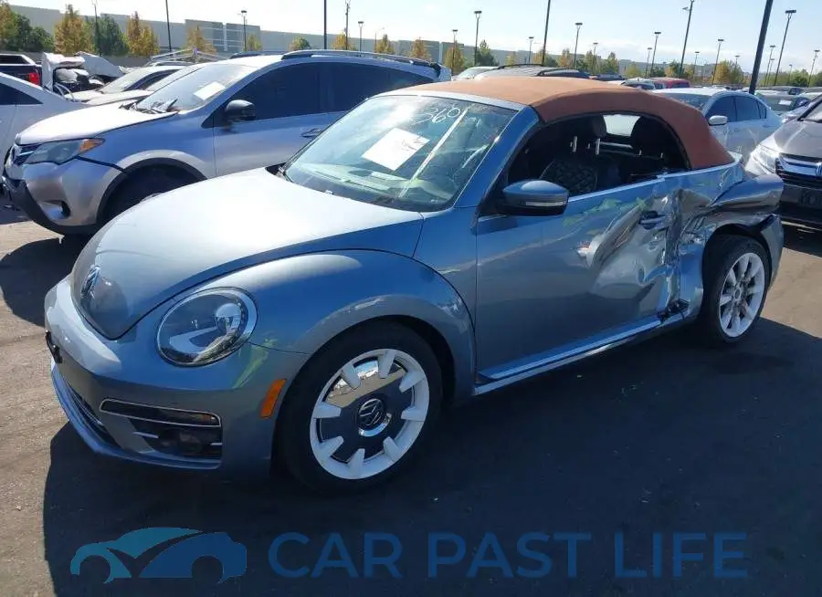 3VW5DAAT3KM508775# 2