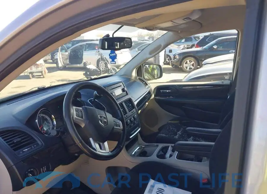 2C4RDGCGXGR126041# 5