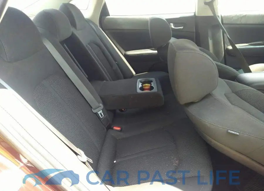 5XXGT4L37KG368969# 8