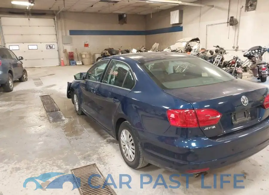 3VW1K7AJXEM329658# 3