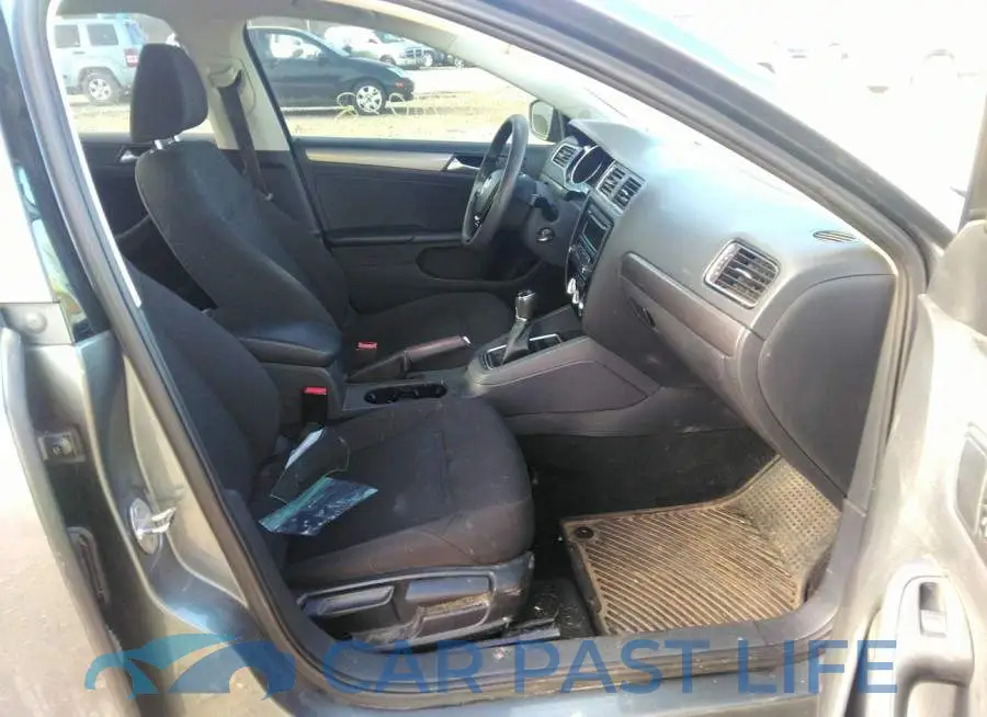 3VW3A7AJ2FM409291# 5