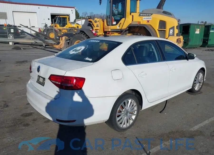 3VWD07AJ0FM333660# 4