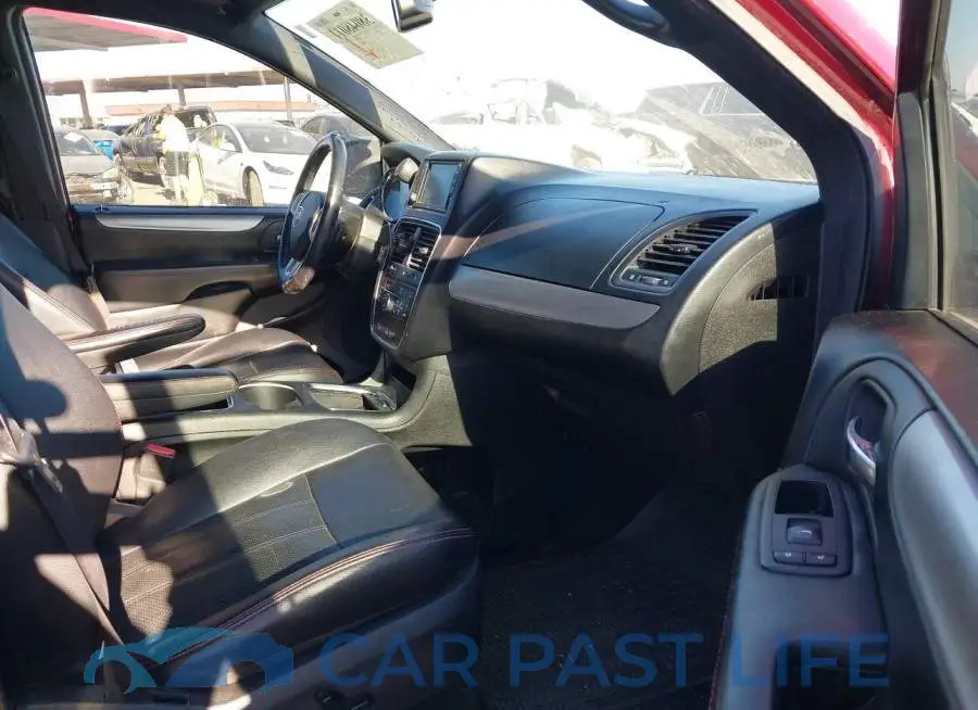 2C4RDGEG9JR196134# 5
