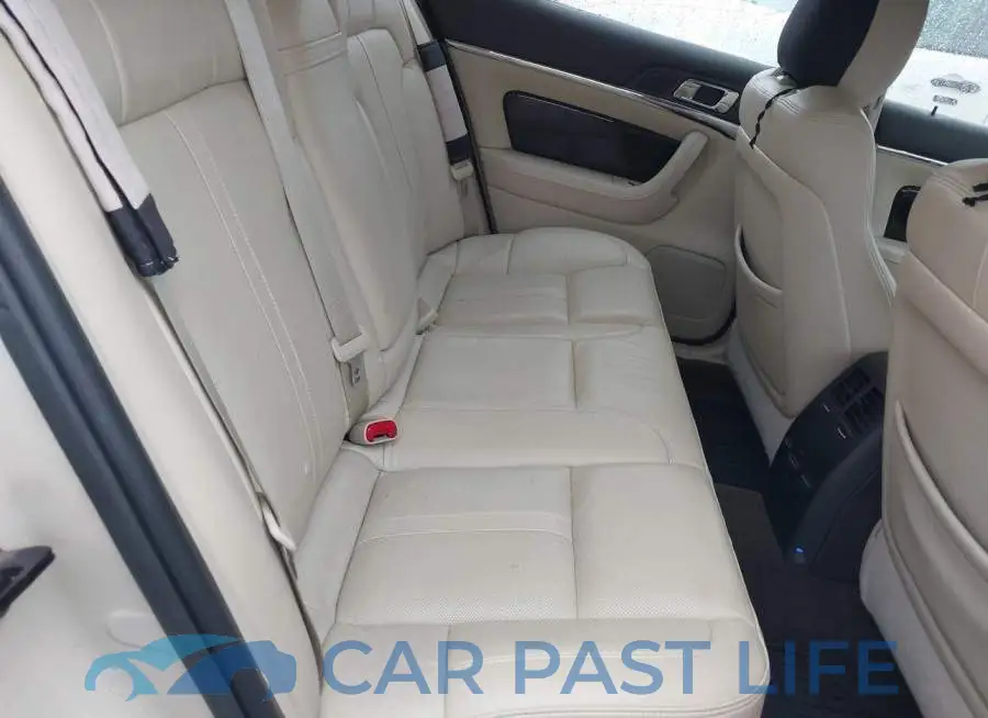 1LNHL9EK9EG602026# 8