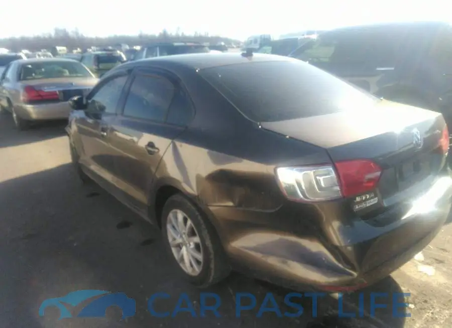 3VW3L7AJ9EM432253# 3