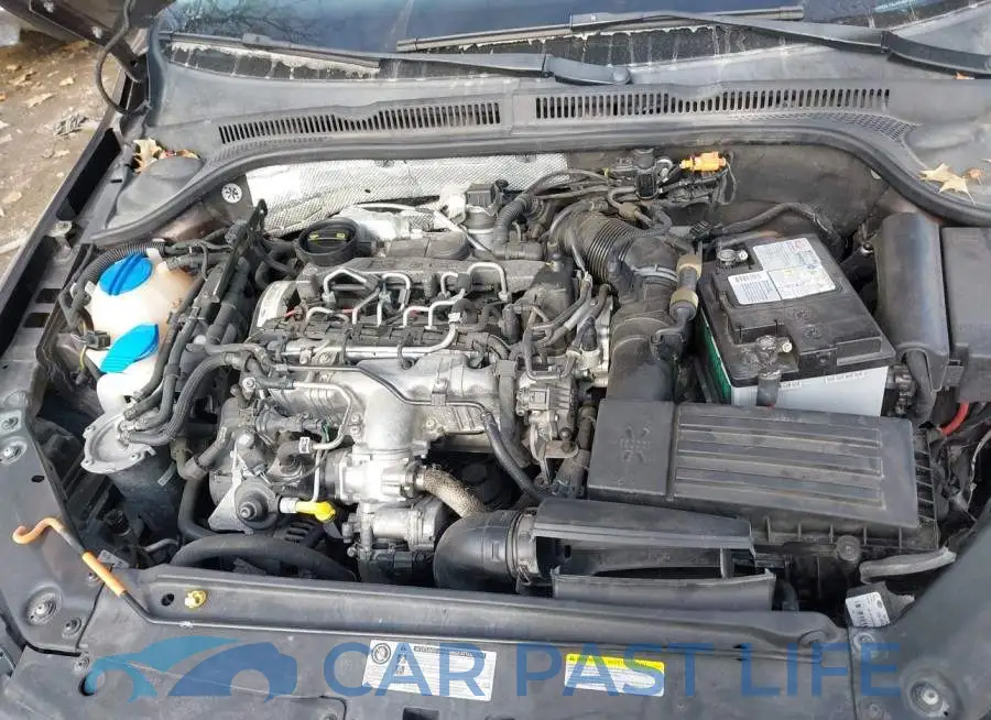 3VW3L7AJ9EM432253# 10