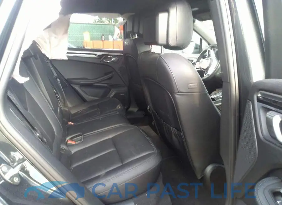 WP1AB2A56HLB17384# 8