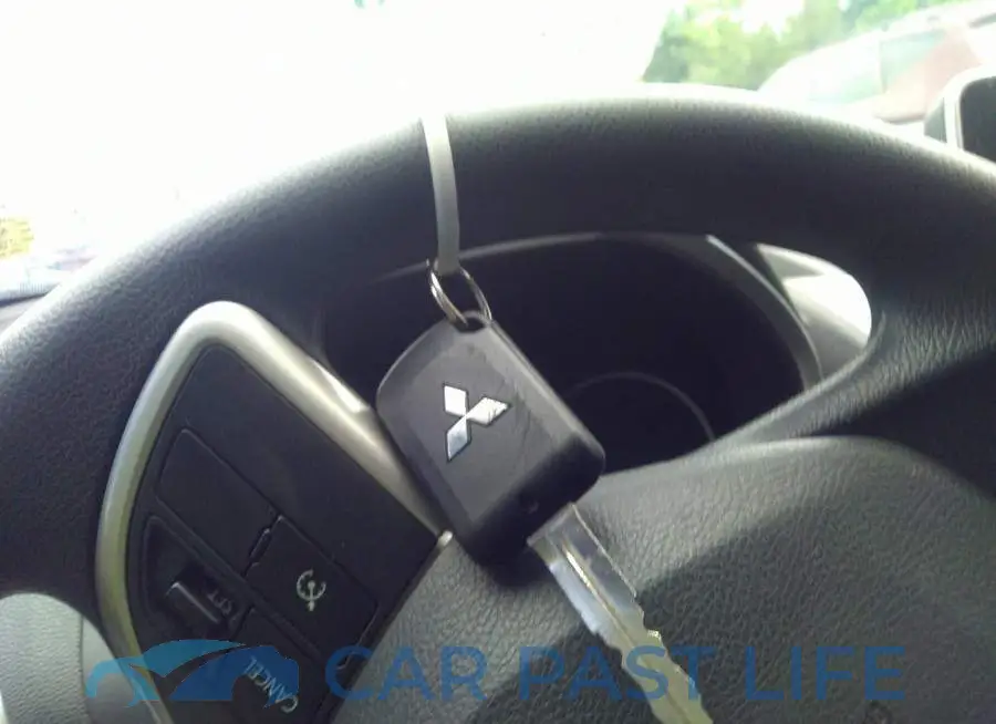 JA4AT4AA5JZ068487# 11