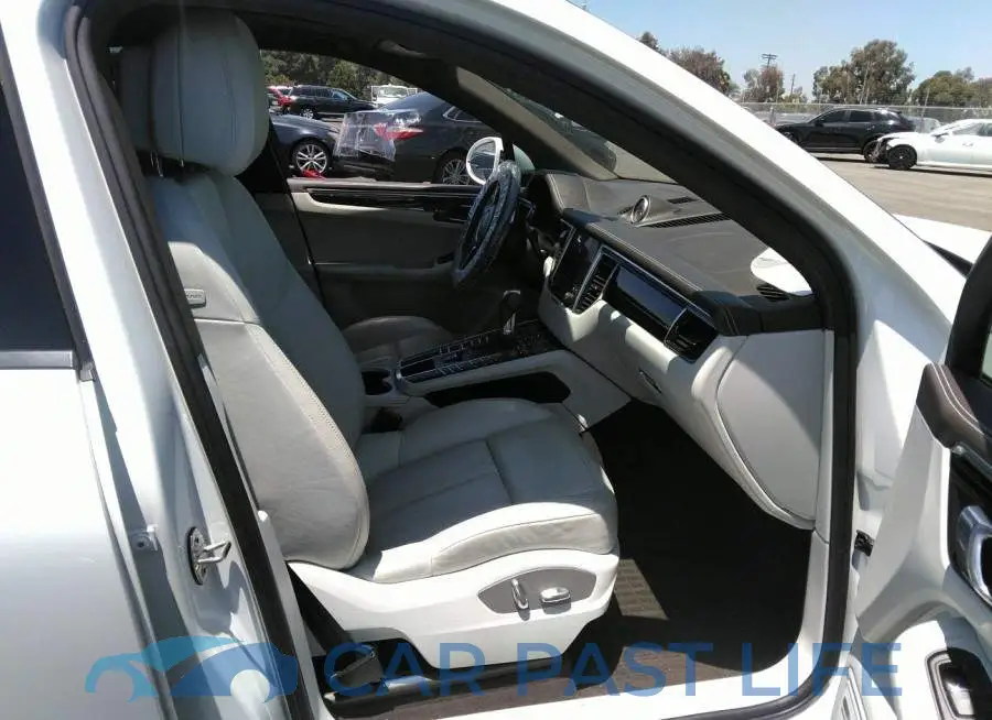 WP1AA2A59JLB12978# 5