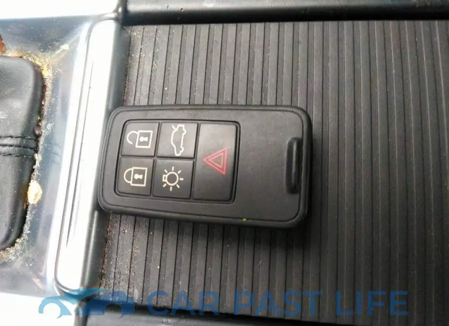 LYV612TM9GB094636# 11