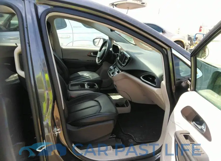 2C4RC1DG4MR511931# 5