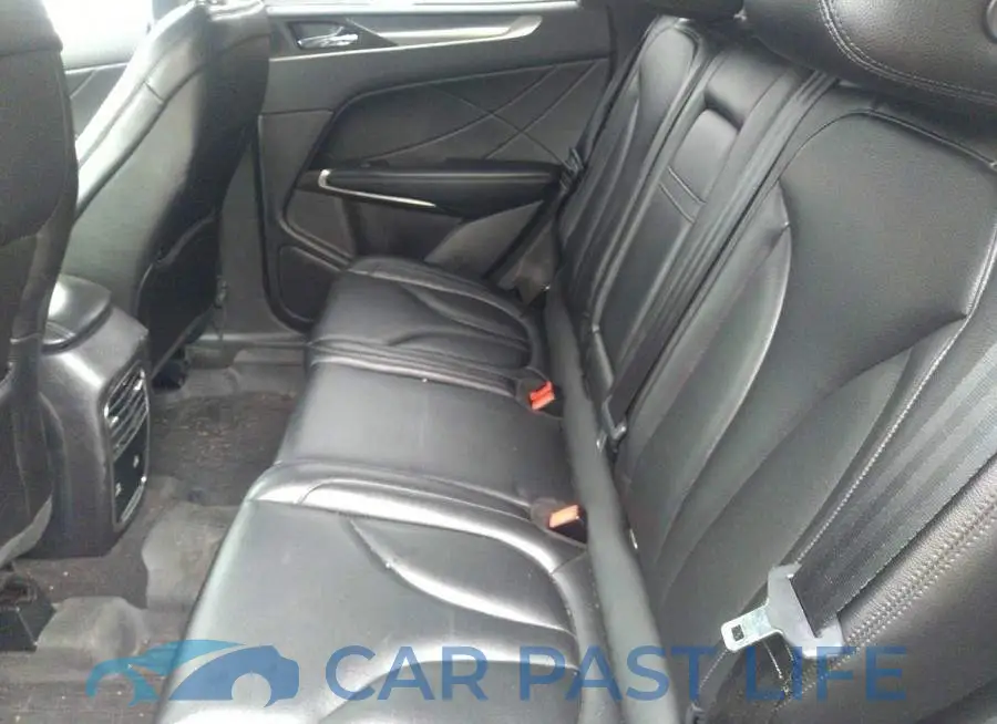 5LMCJ1D95KUL26941# 8