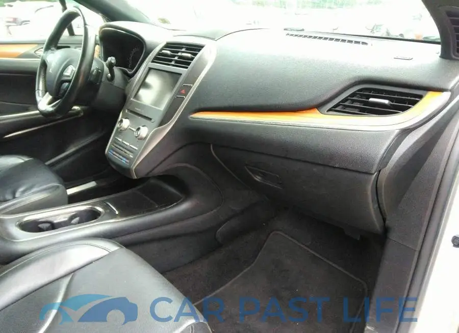 5LMCJ2A90FUJ21852# 5
