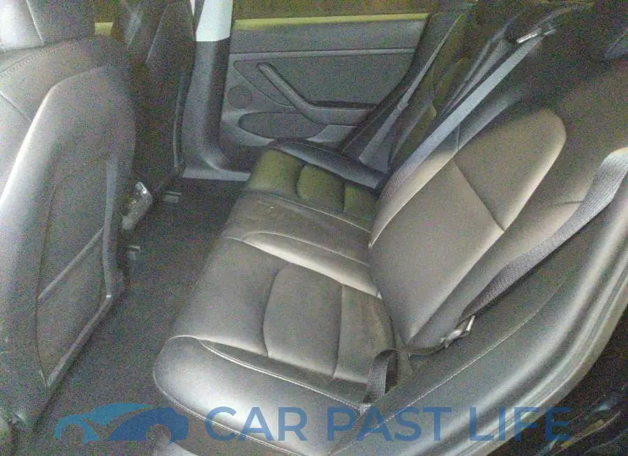 5YJ3E1EB6NF126547# 8