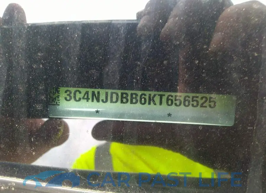 3C4NJDBB6KT656525# 9