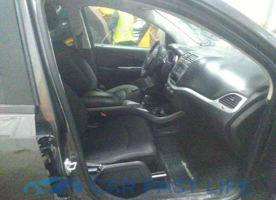 3C4PDCAB8HT581430# 5