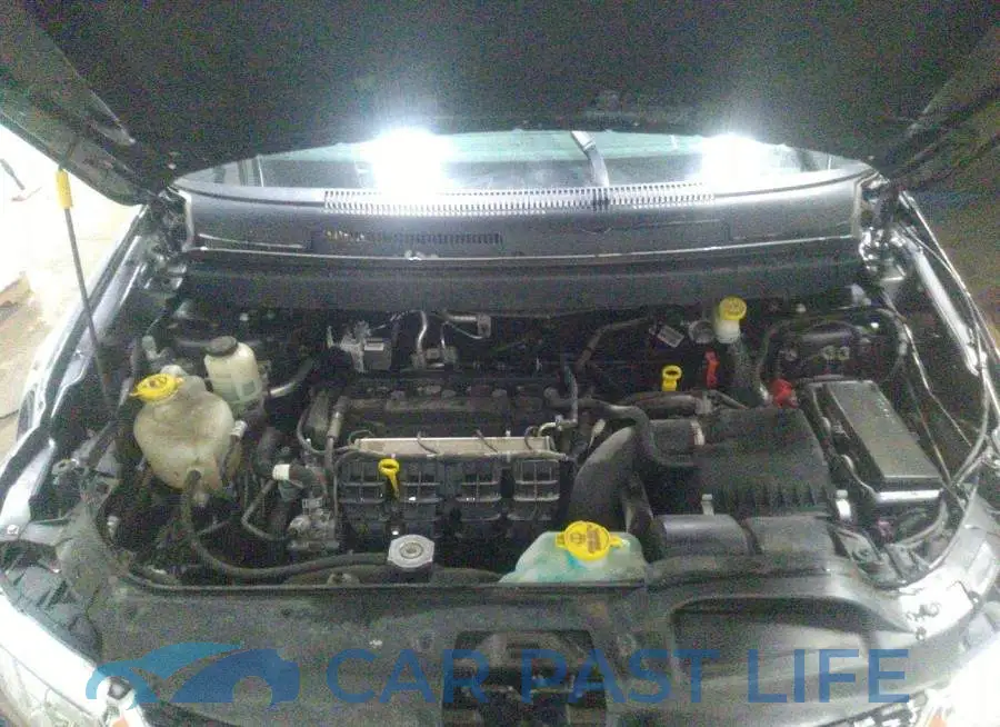 3C4PDCAB8HT581430# 10