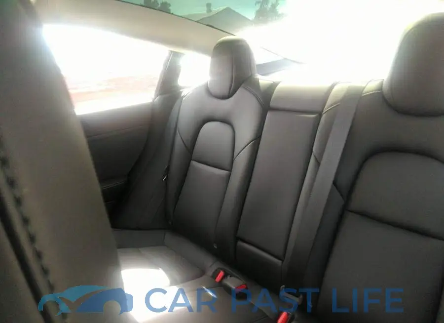 5YJ3E1EA9NF201541# 8