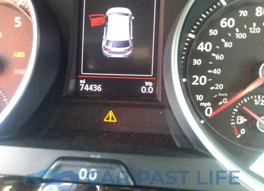 3VW6T7AU1KM004177# 7