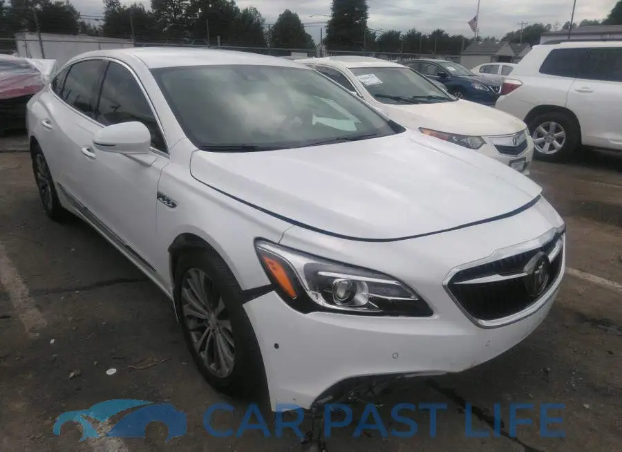 1G4ZR5SS2JU136905# 1