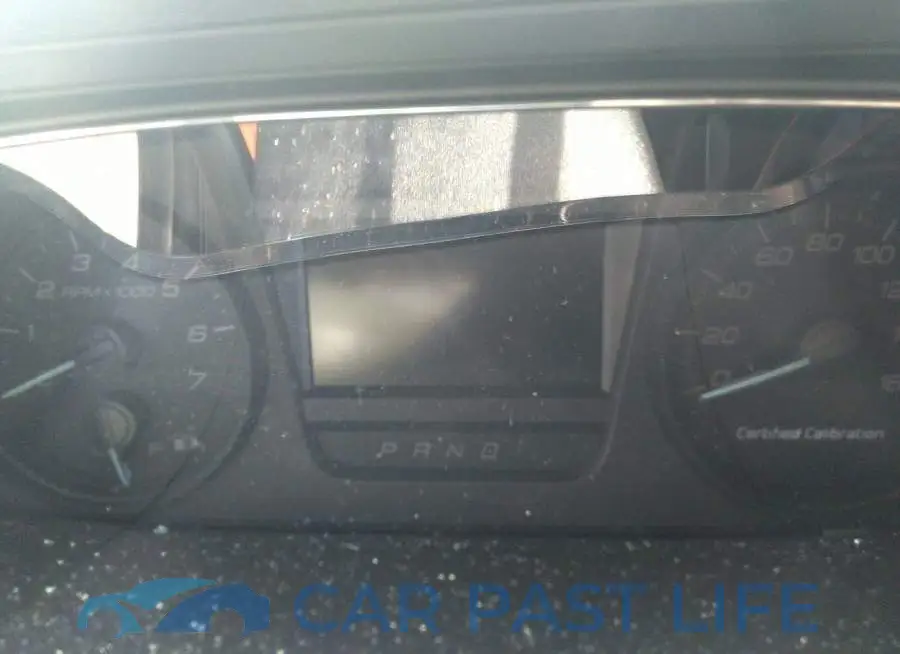 1FAHP2MK9KG102872# 7