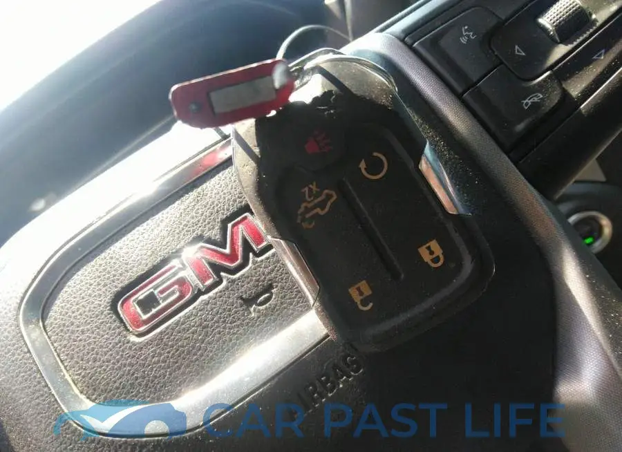 3GTU9DET6MG197646# 11