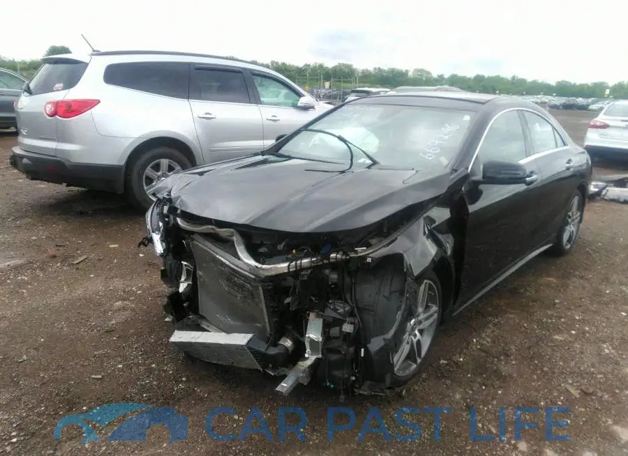 WDDSJ4GB1JN669246# 2