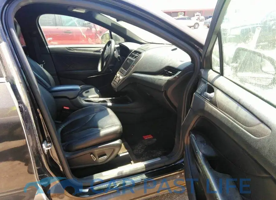 5LMCJ1A94FUJ24067# 5