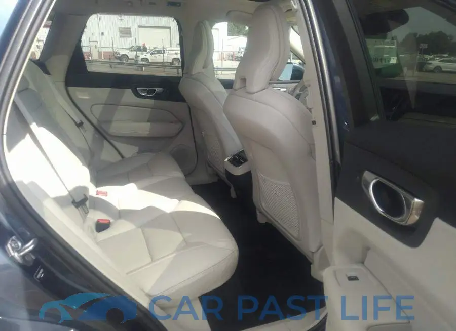 YV4102RL1M1676824# 8