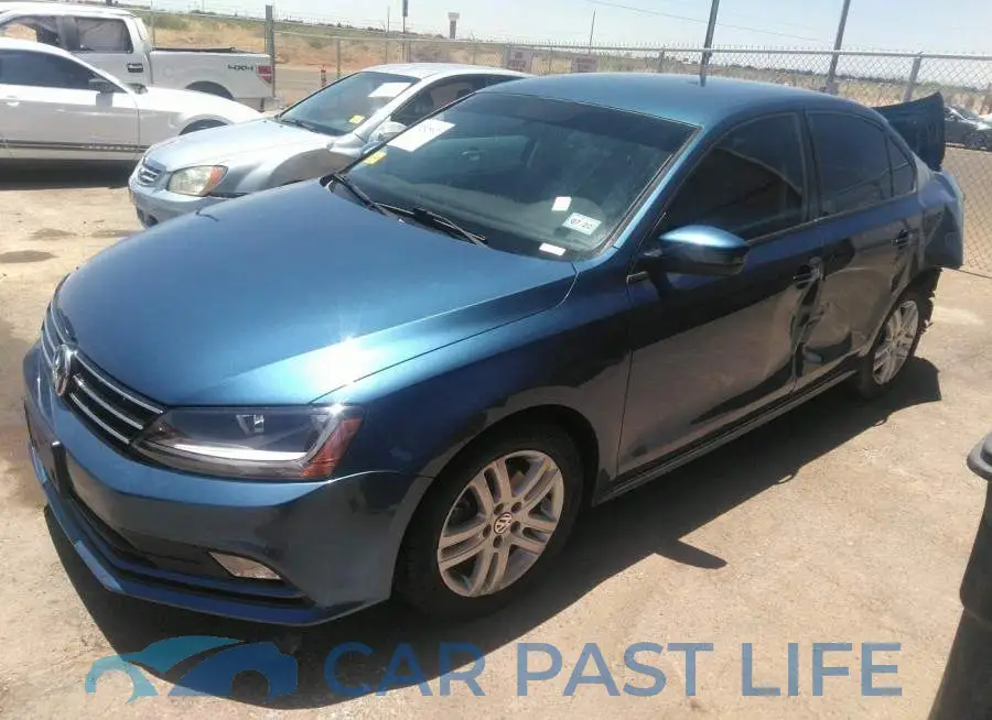 3VW2B7AJ2JM210856# 2