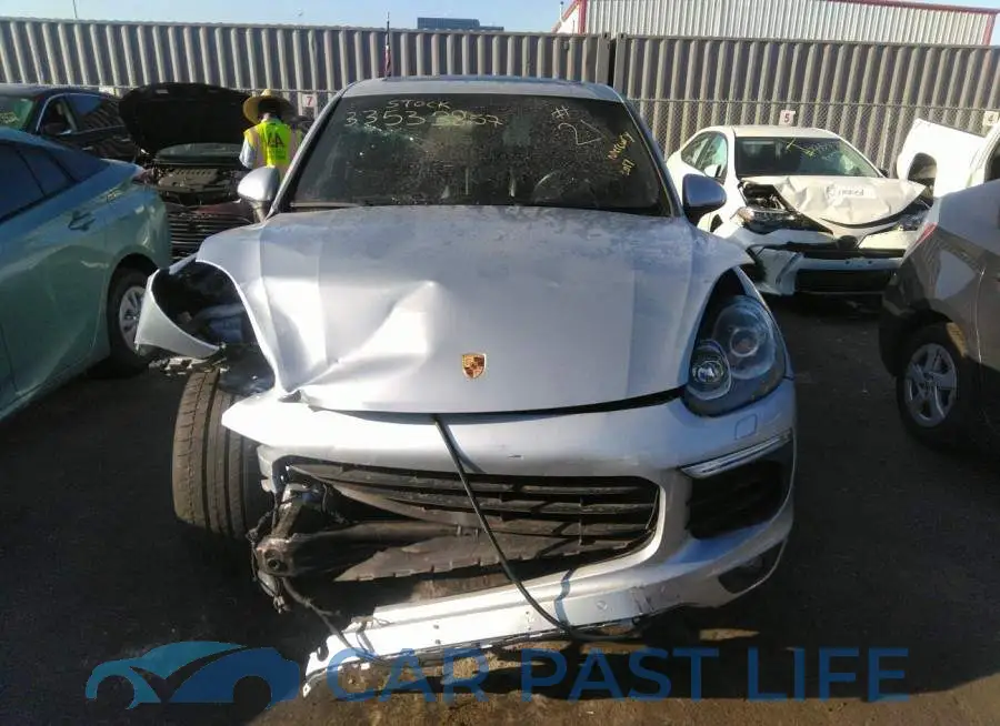 WP1AA2A28HKA85097# 6