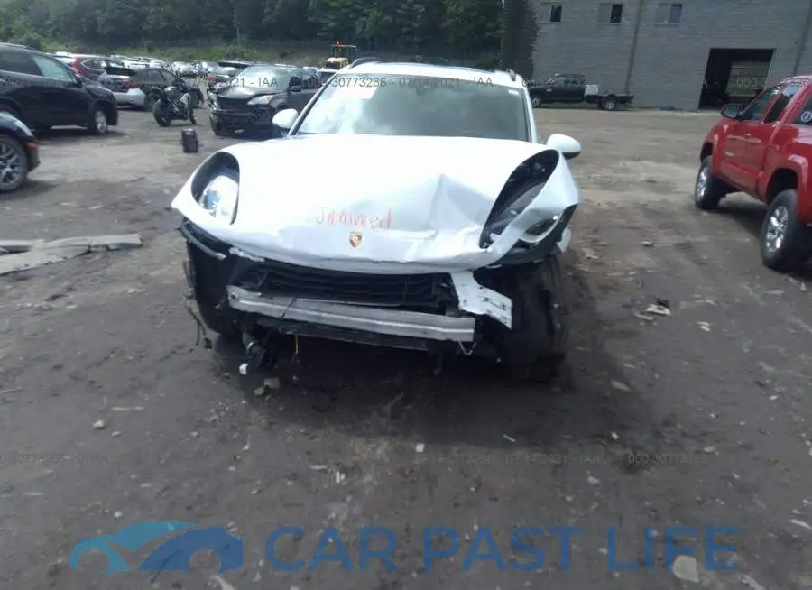 WP1AA2A55HLB82584# 6