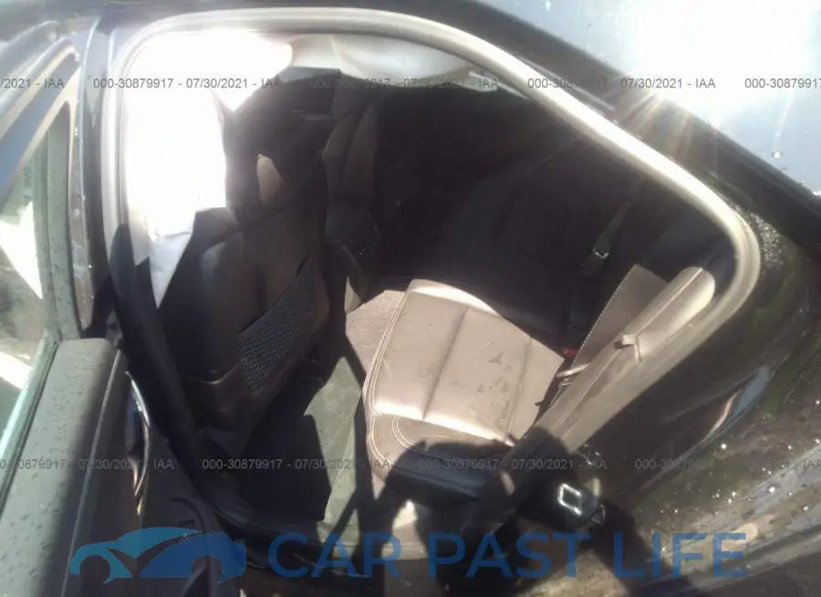1G6AE5RX3J0182946# 8