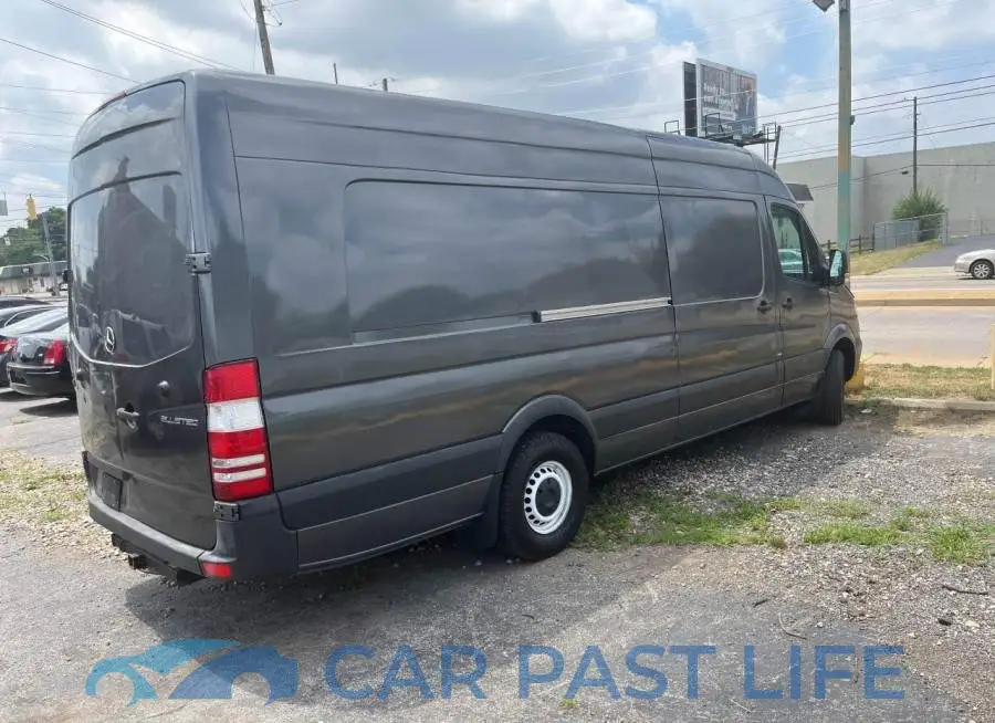 WD3PE8DD3GP274008# 4