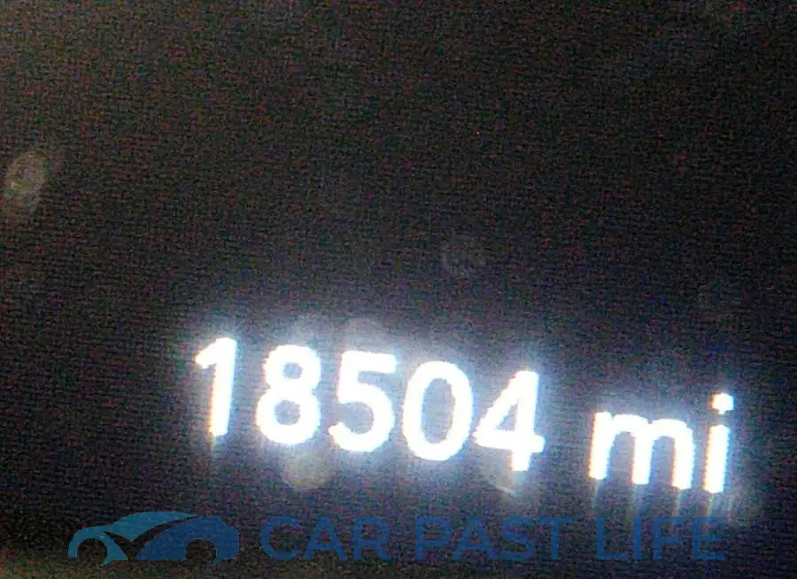 2C3CDXGJ5KH760484# 7