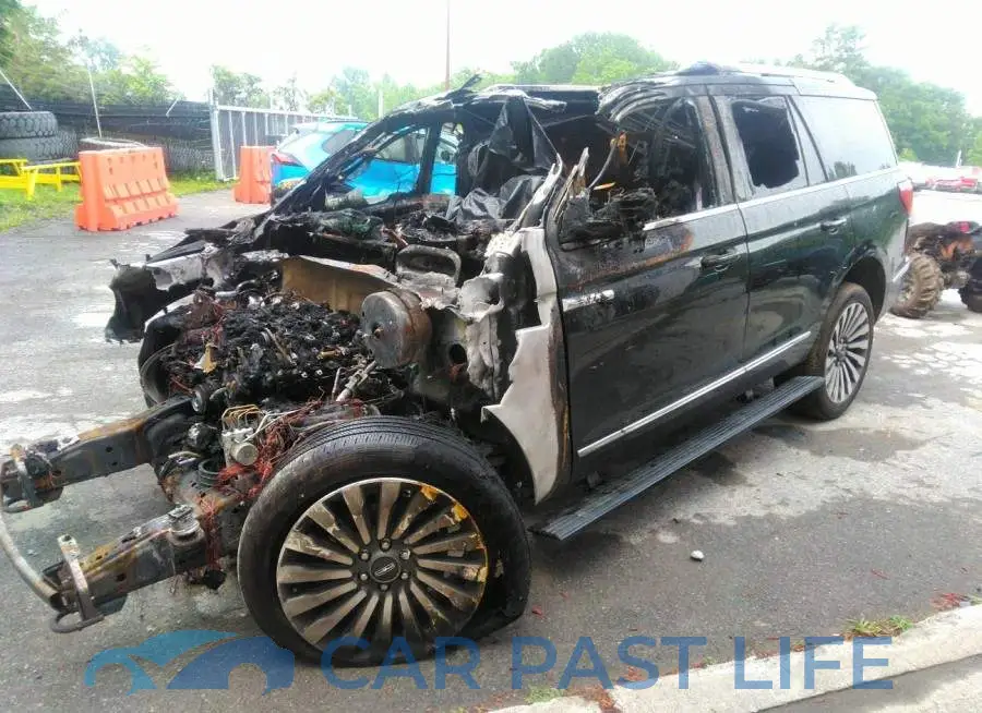 5LMJJ2LT1MEL17368# 2