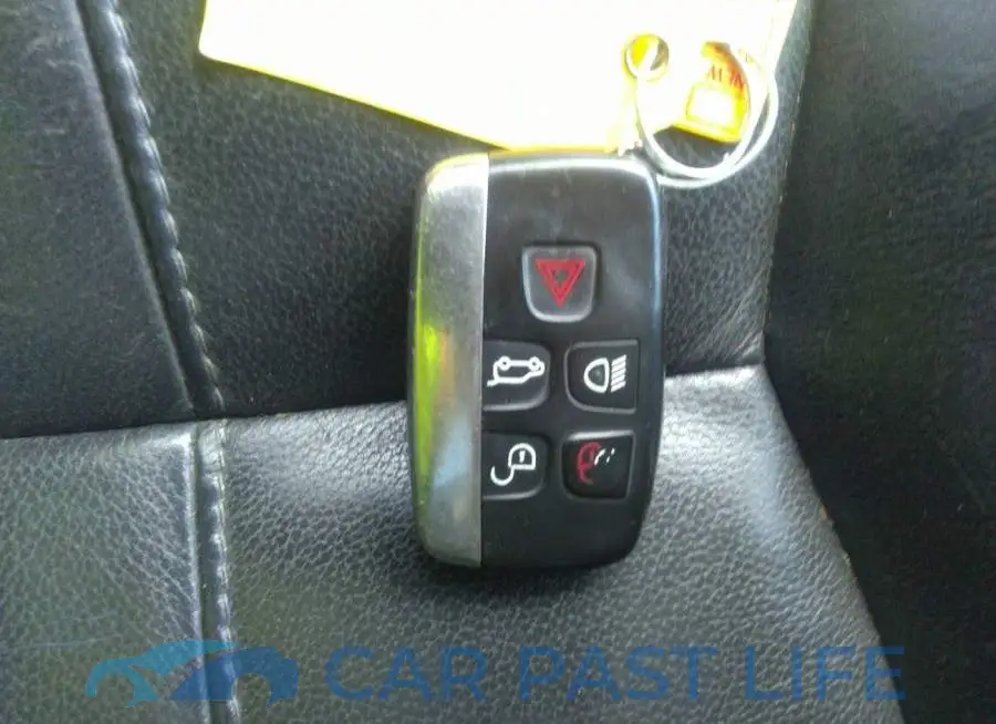 SALAG2V67FA754100# 11