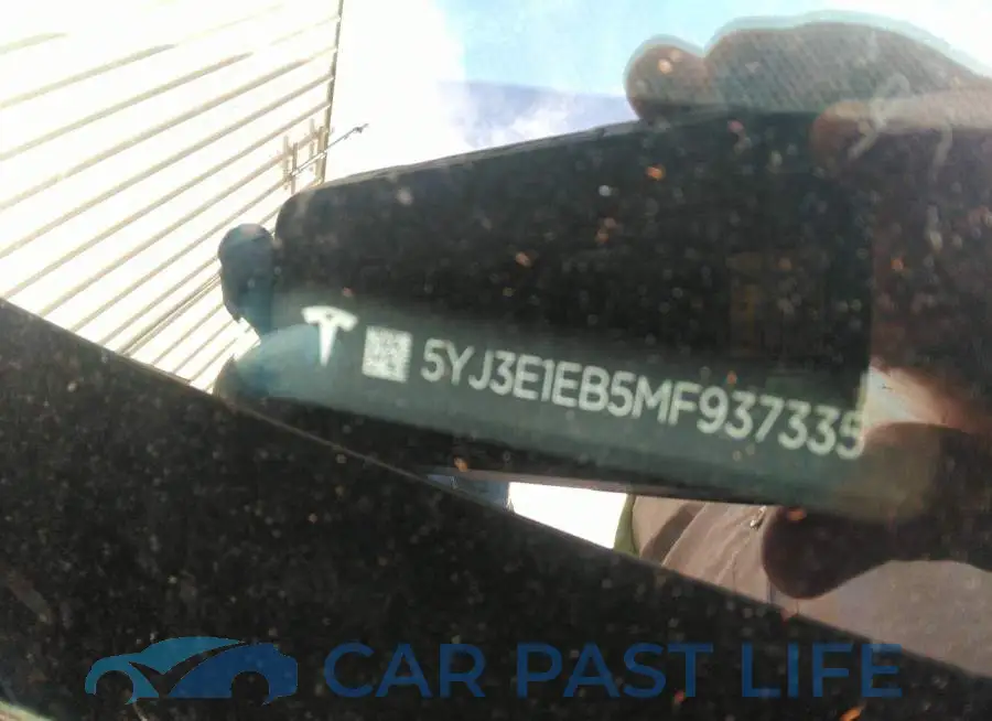 5YJ3E1EB5MF937335# 9